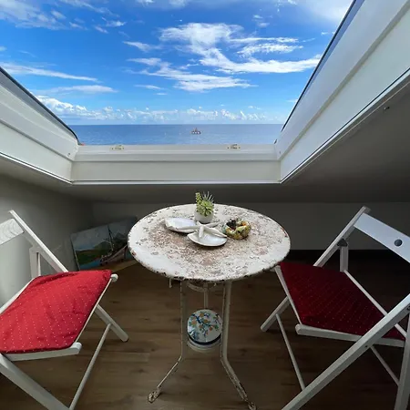 Διαμέρισμα Splendida Mansarda Sul Mare Σαβόνα